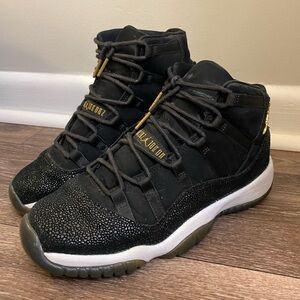 Air Jordan 11 Retro Premium Heiress Stingray | Black Hightop Jordans